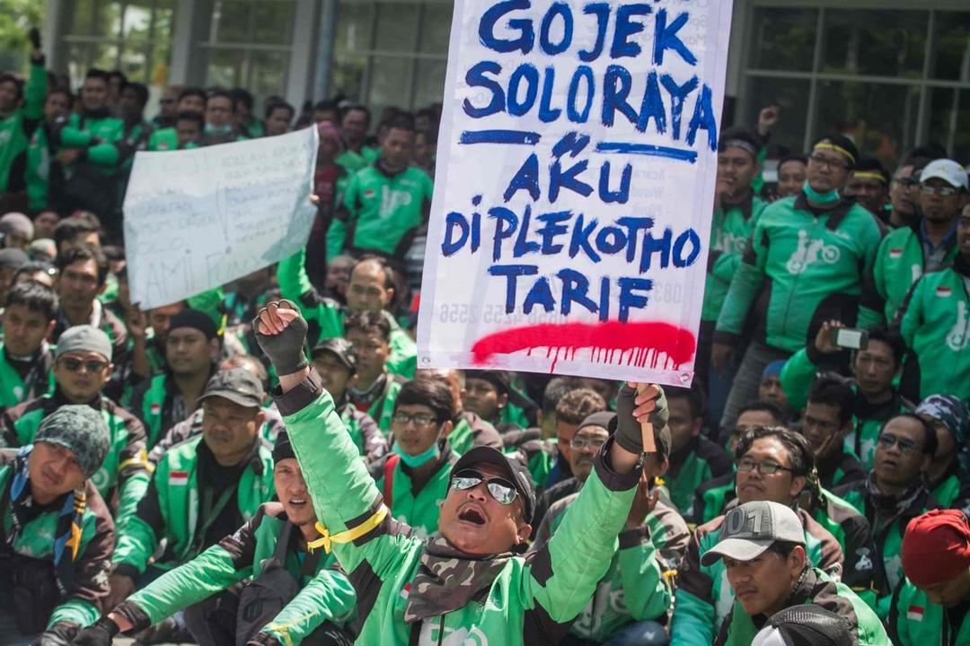 Perang Tarif Bikin Pengemudi Ojek Daring Menjerit