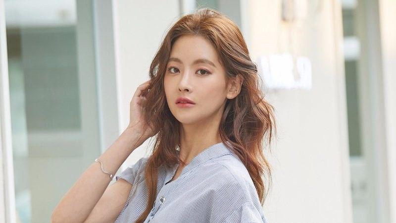 7 Hal yang Perlu Kamu Tahu Tentang Oh Yeon Seo, Pacar Baru Kim Bum