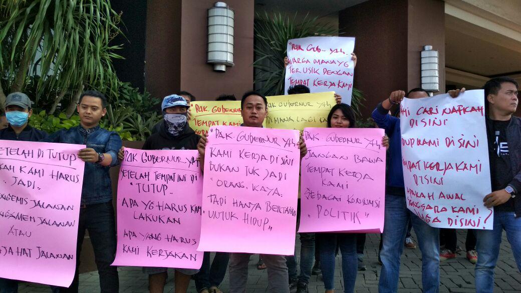 Alexis Ditutup, Karyawan: Bagaimana Nasib Kami?