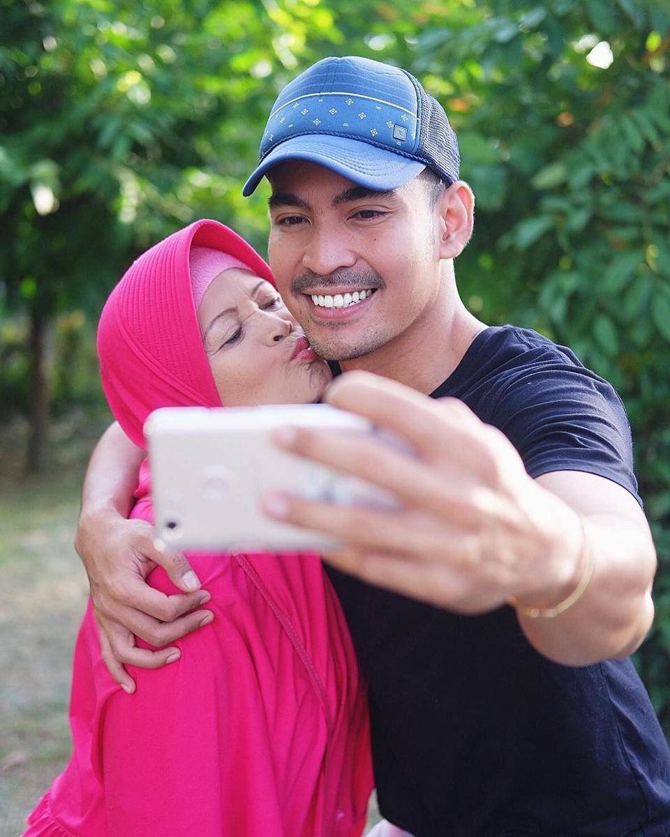 Instagram.com/robbypurba
