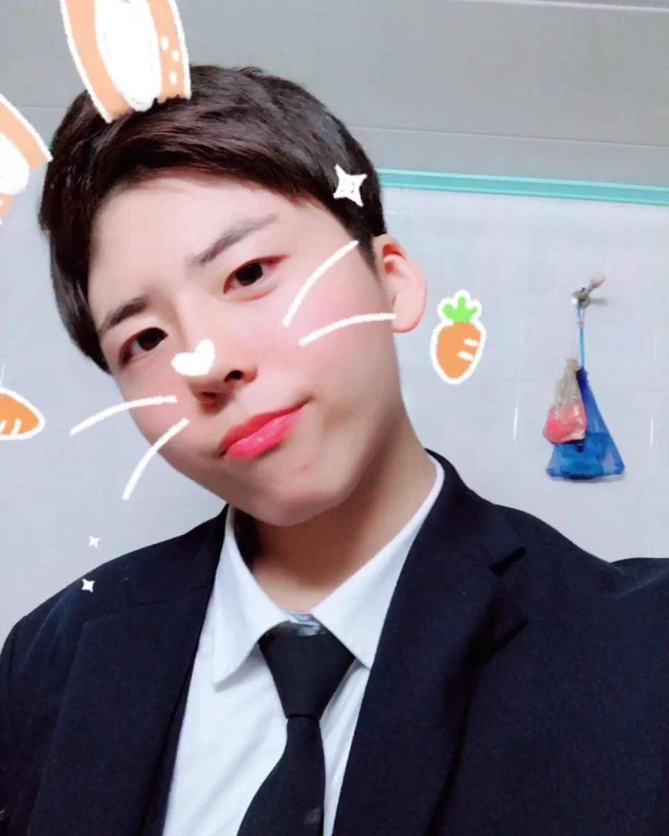 instagram.com/kms02.02
