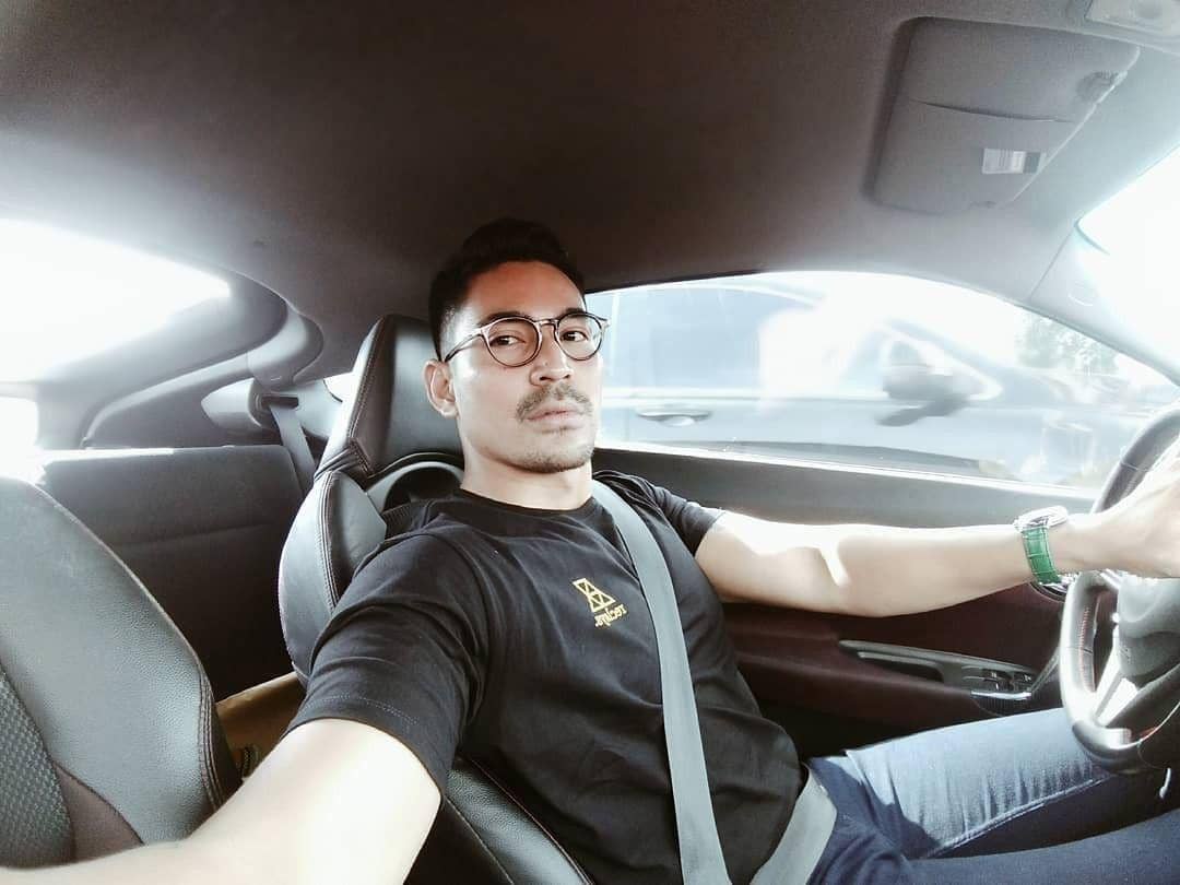 Instagram.com/robbypurba