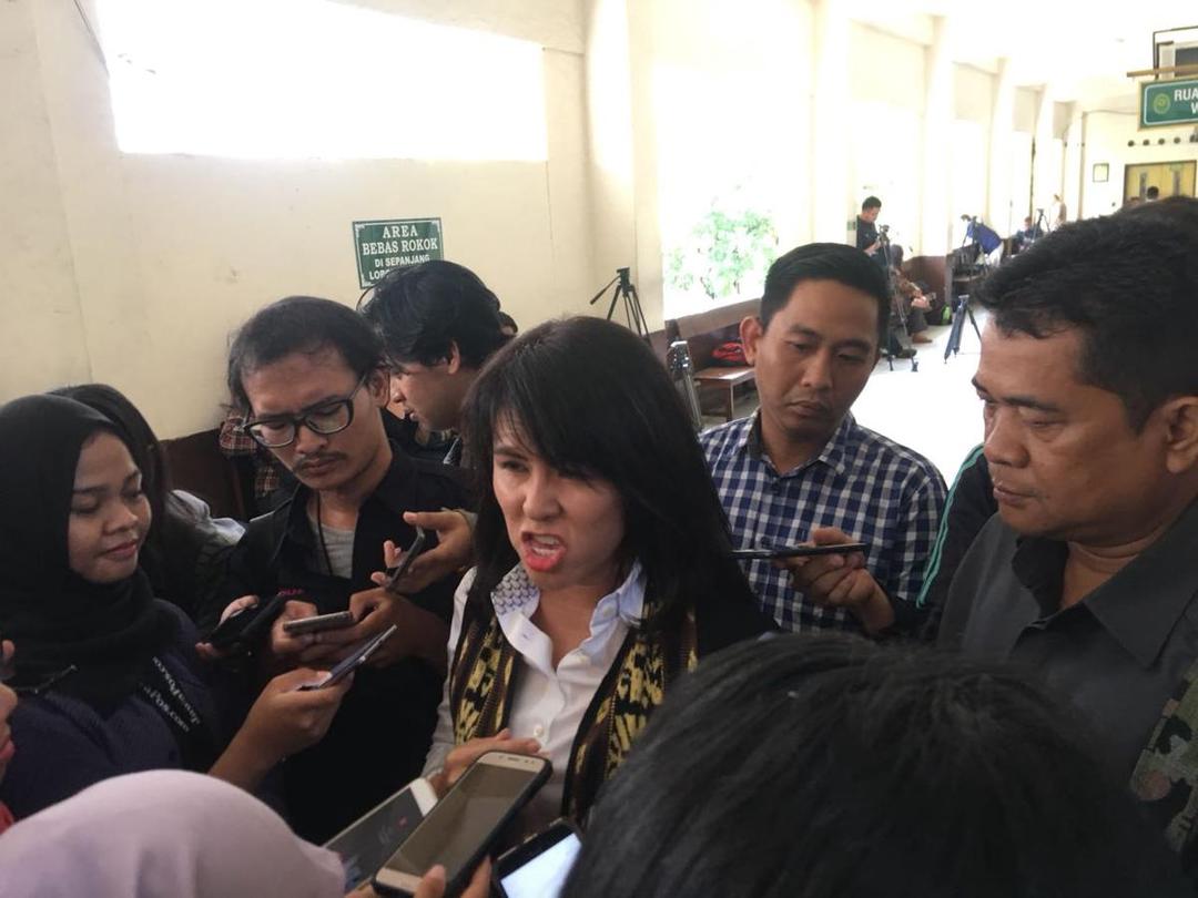 Kabari Hasil Sidang Cerai, Adik Ahok Hubungi Veronica