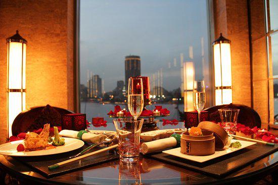 5 Tempat Makan Romantis di Surabaya, Cocok untuk Rayakan Anniversary