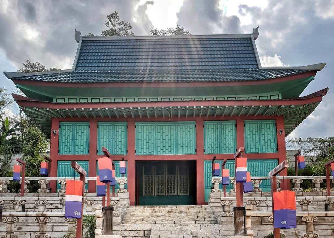 7 Tempat Wisata di Indonesia Ini Nuansanya Korea Banget, Percaya?