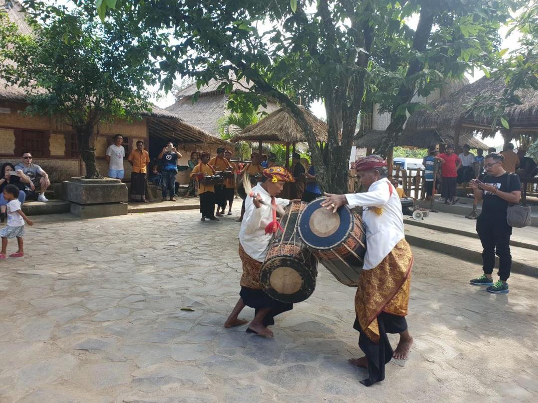Tips Memotret Tarian Daerah, Biar Hasilnya Kayak Fotografer Pro!