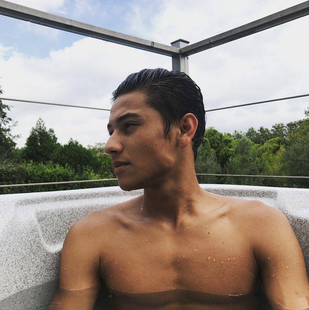 instagram.com/andhikadaguise