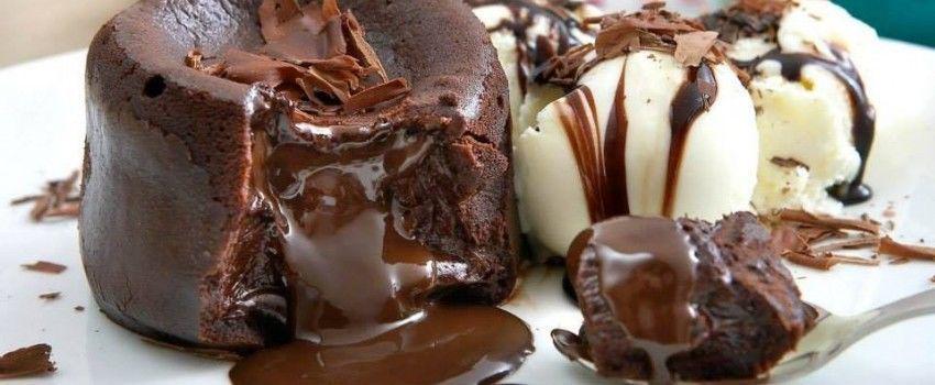 Penyuka Makanan Manis, Wajib Coba Resep Chocolate Lava Cake Ini!