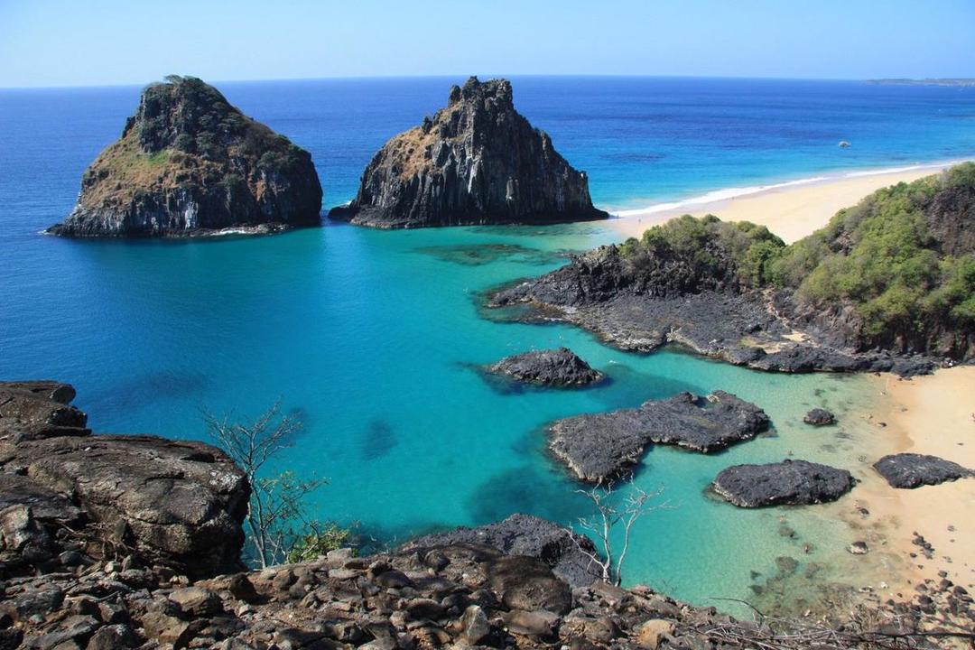 10 Pantai Terbaik di Dunia, Bikin Pengen Liburan!