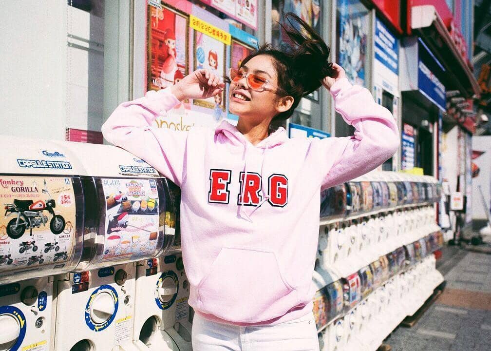 instagram.com/vaneshaass