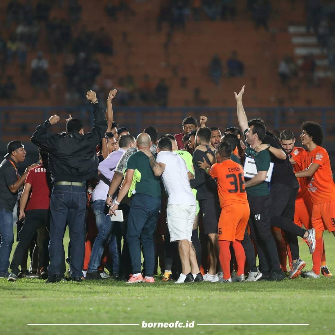 Instagram.com/borneofc.id