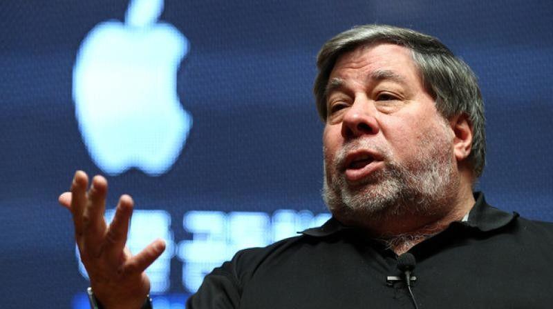 Co-founder Apple Menutup Akun Facebooknya Terkait Skandal Privasi