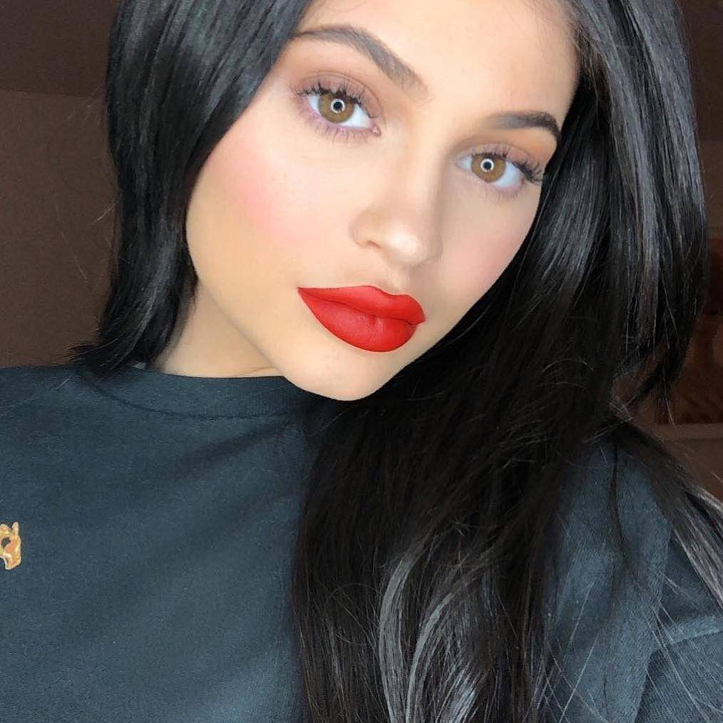 instagram.com/kyliecosmetics