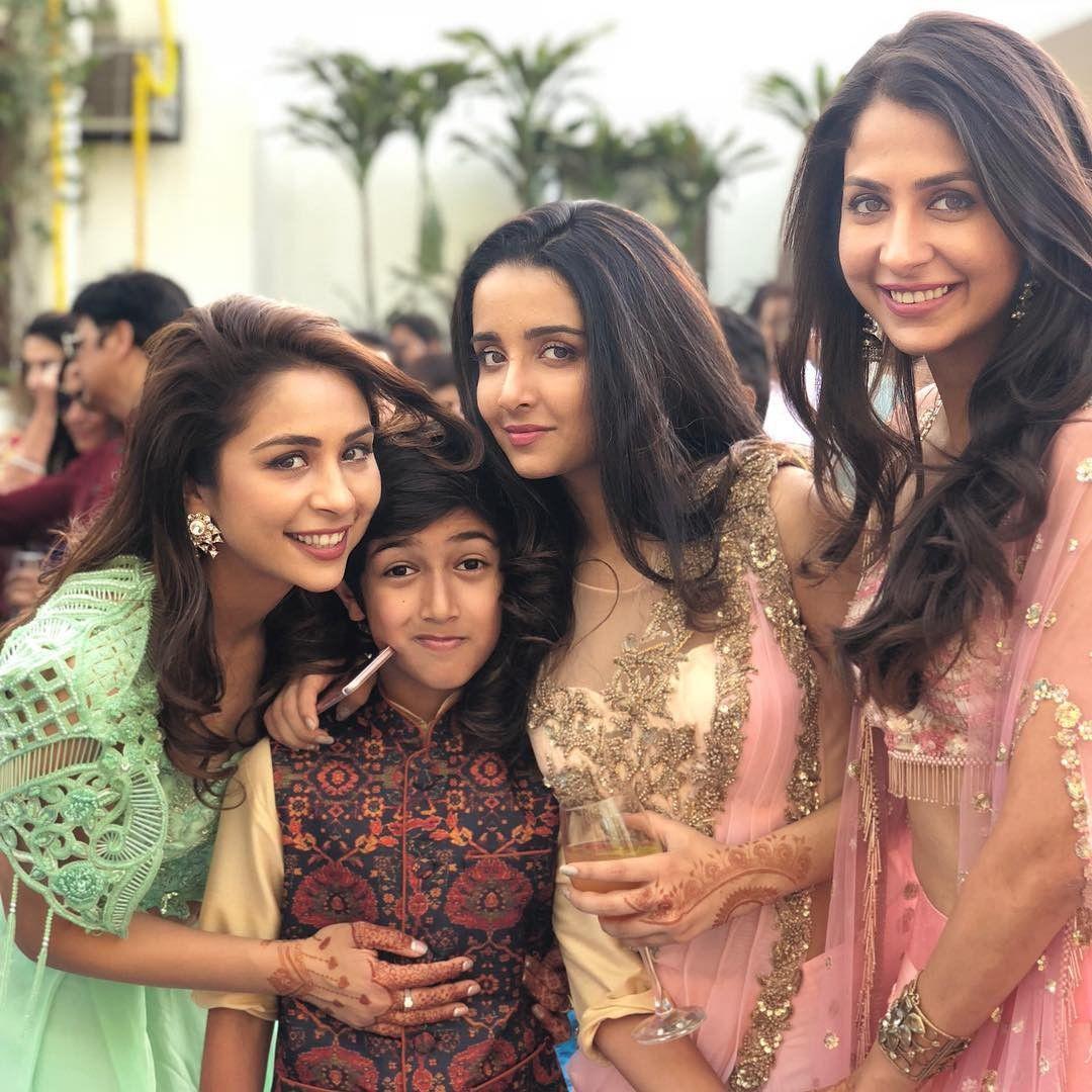 Instagram.com/malvikaraaj