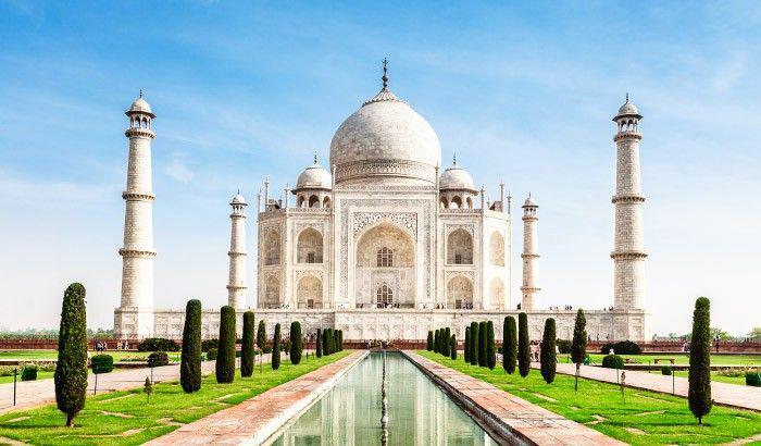 Diterjang Badai, Menara Taj Mahal Kini Rusak