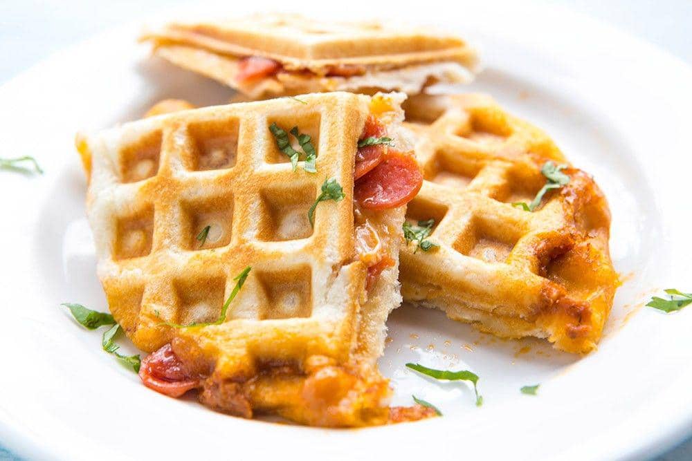 Gak Melulu Manis, 5 Resep Waffle Asin Ini Layak Dijadikan Teman Sarapan