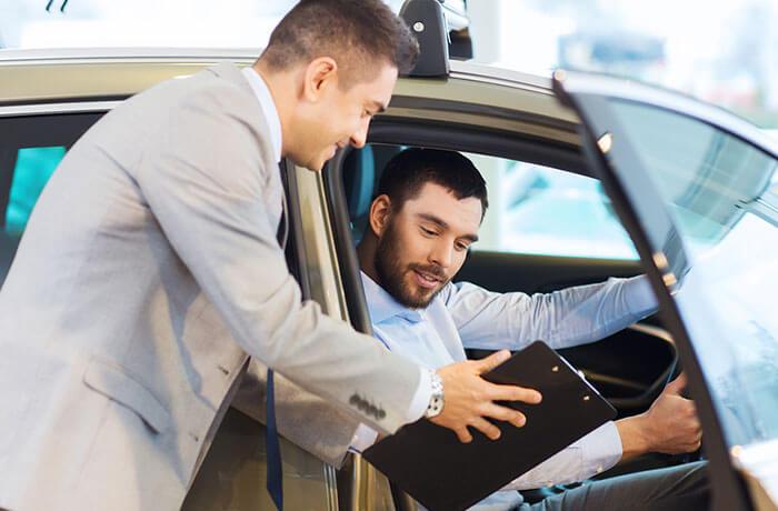 Sebelum Beli Mobil Bekas, Wajib Baca 6 Hal Penting Ini!