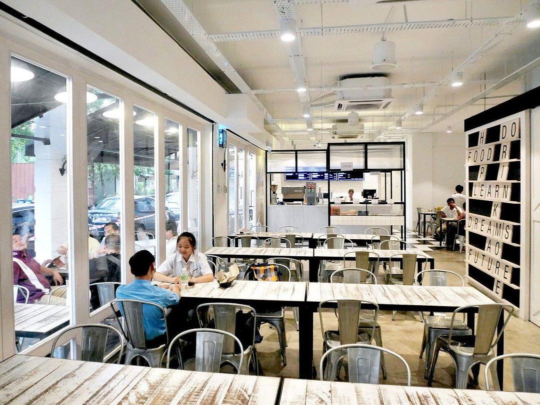 Keren, di 6 Restoran Malaysia Ini Kamu Bisa Turut Beramal Lho