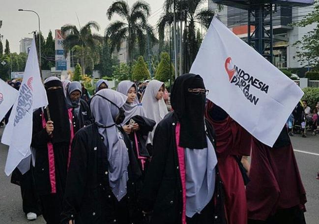 Ribuan Remaja Hadiri Deklarasi Indonesia Tanpa Pacaran di Bekasi
