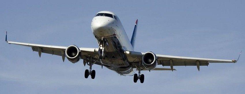 Mirip di Film, Penumpang Todong Kru Maskapai Air China Pakai Pena