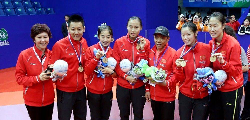 bwfbadminton.com