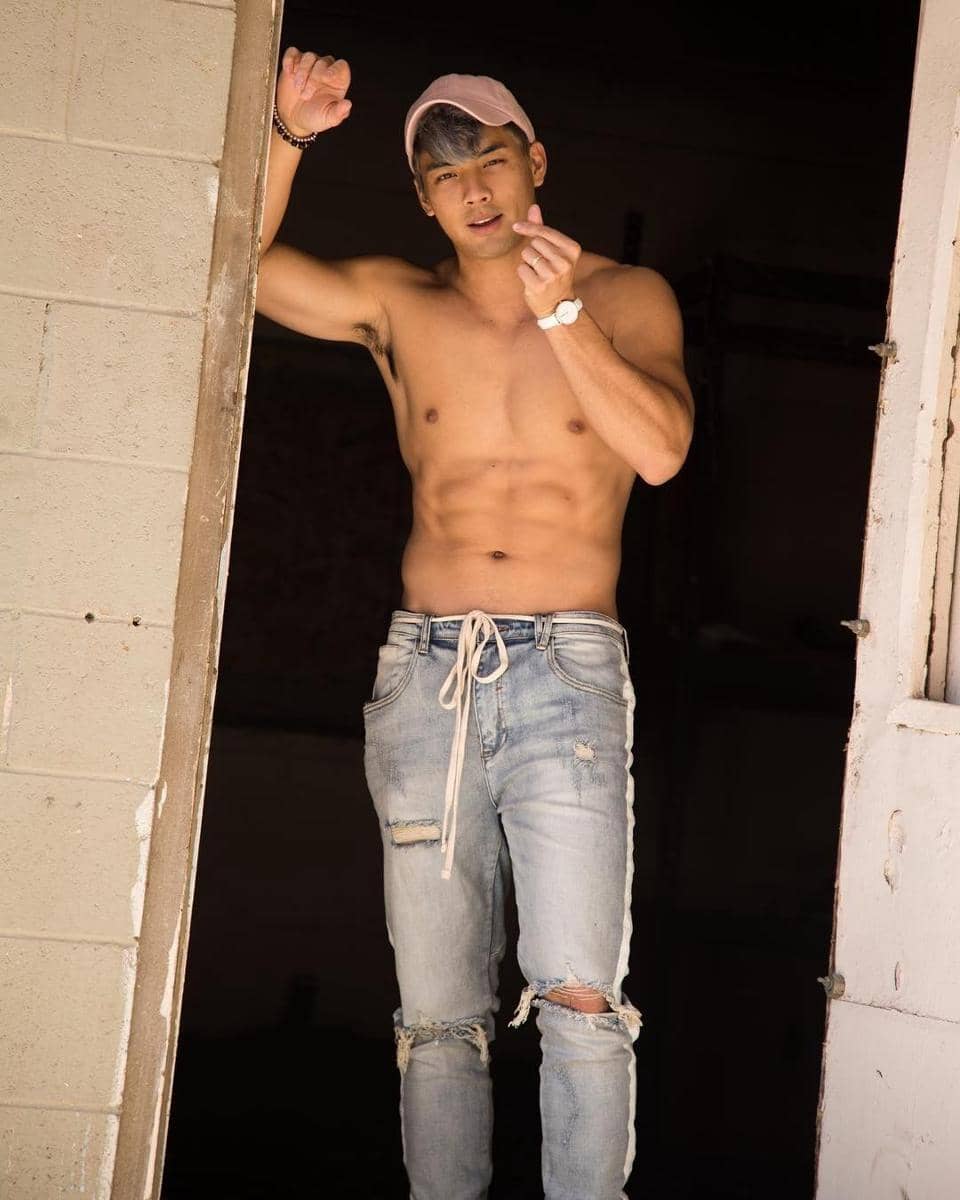 Instagram.com/yoshi_sudarso