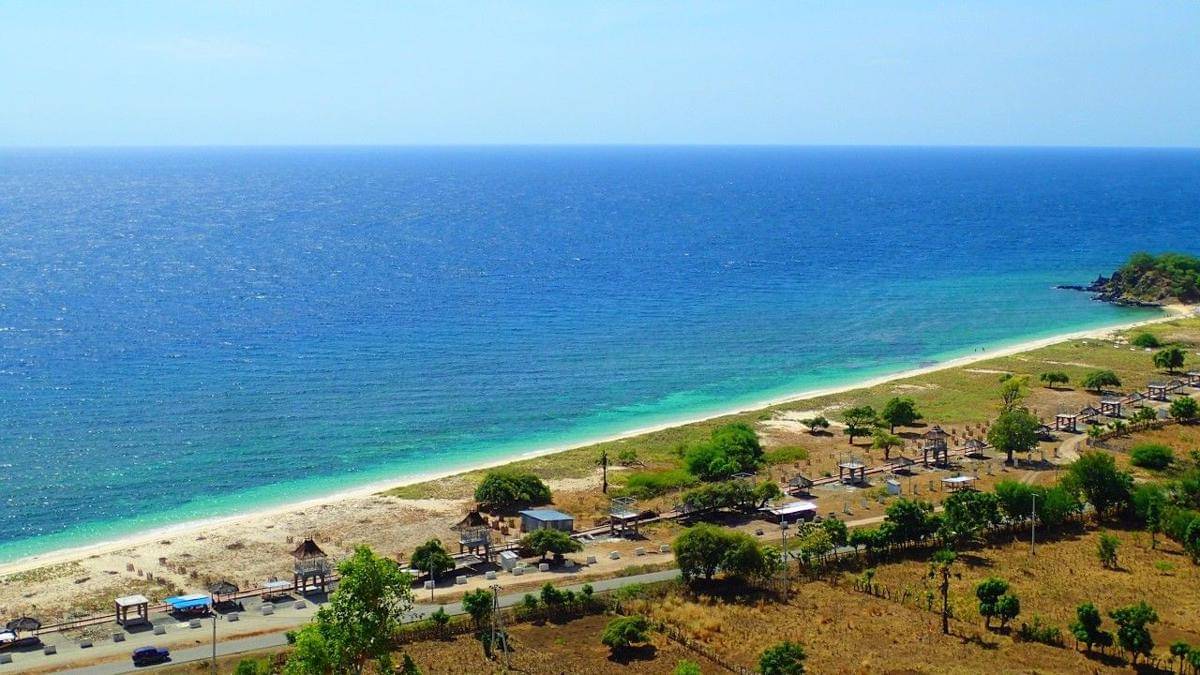 Youtube.com/Pretend Happy