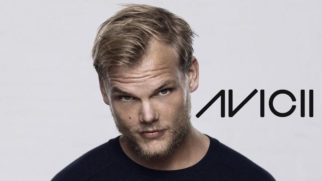 RIP Avicii! Ini 5 Pelajaran yang Bisa Kamu Ambil dari Karyanya