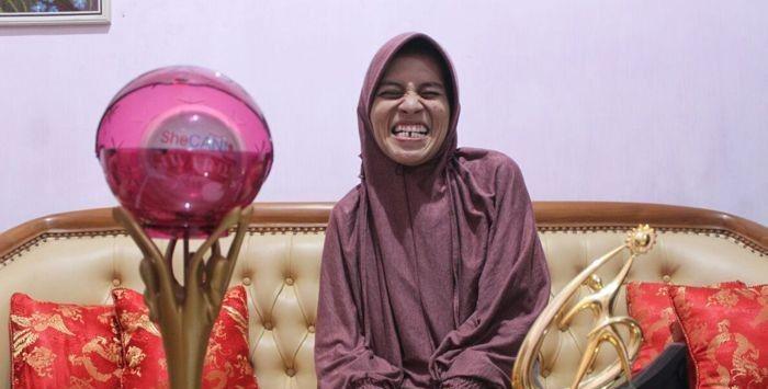 Safina Rovasita, Perempuan Penderita Cerebral Palsy yang Berhasil Lawan Keterbatasan