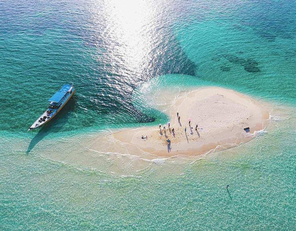 Instagram.com/selayar_marinedive