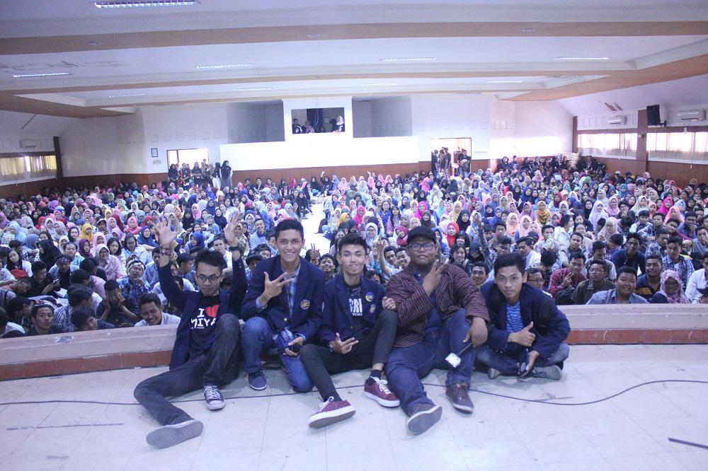 Bincang Bersama Stand Up Comedy UNESA: Bukan Ajang Hina Orang