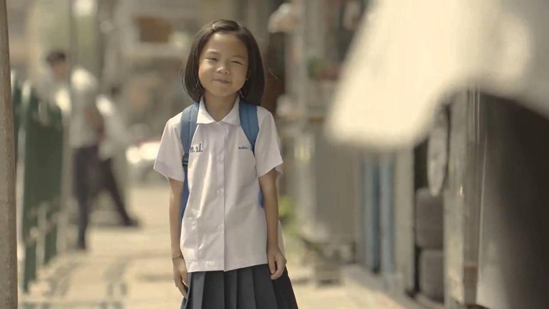 7 Iklan Thailand Bertema Pendidikan Moral Ini Inspiratif & Mengharukan