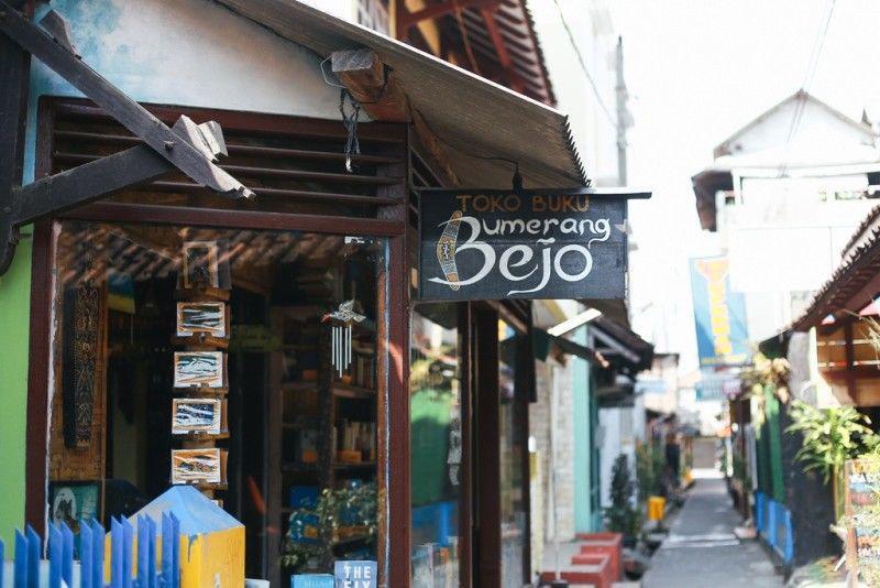 Sedang Berburu Buku Impor di Jogja? Tengok 6 Lokasi Toko Buku Ini Yuk!
