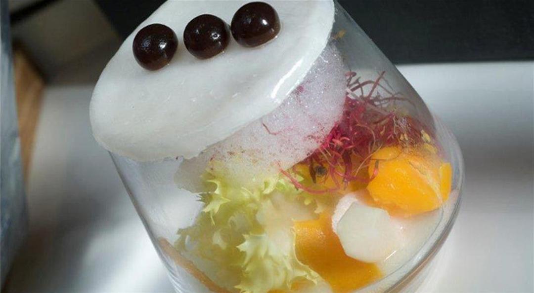 Dari Buku sampai Arang, 6 Makanan Unik dari Hasil Molecular Gastronomy