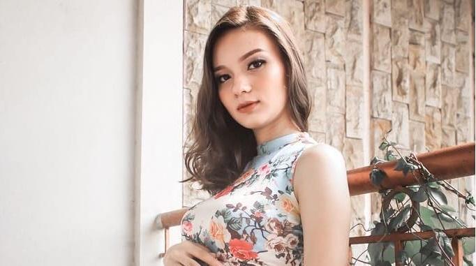 11 Potret Kehamilan Adinda Putri Dapucii, Masih 19 Tahun Lho