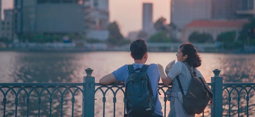 Selamat, Ini 6 Tanda Pasangan LDR-mu Sekarang Layak Diperjuangkan!