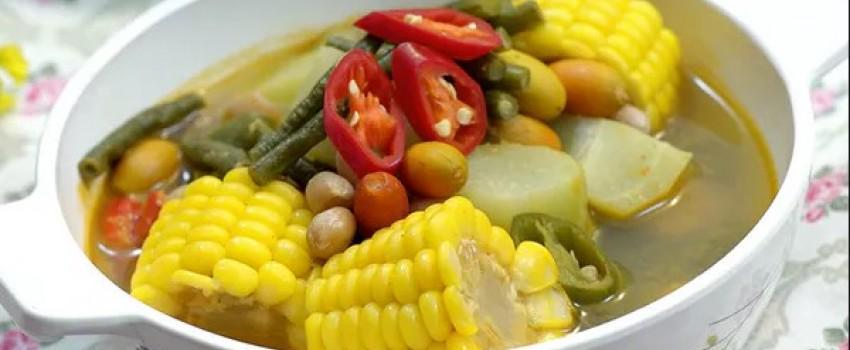3 Perbedaan Sayur Asem Jawa dan Betawi, Enak Mana yang Ya?