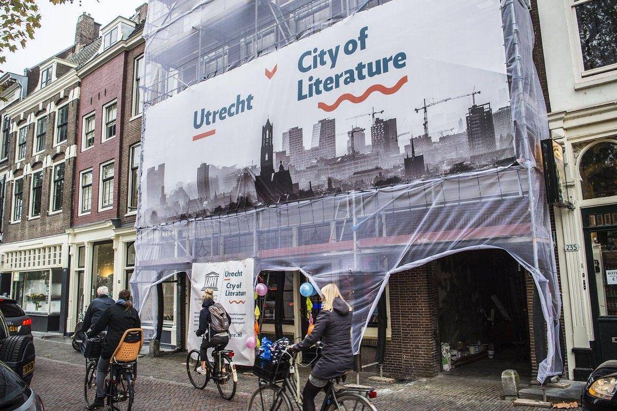 Twitter.com/UtrechtCitofLit