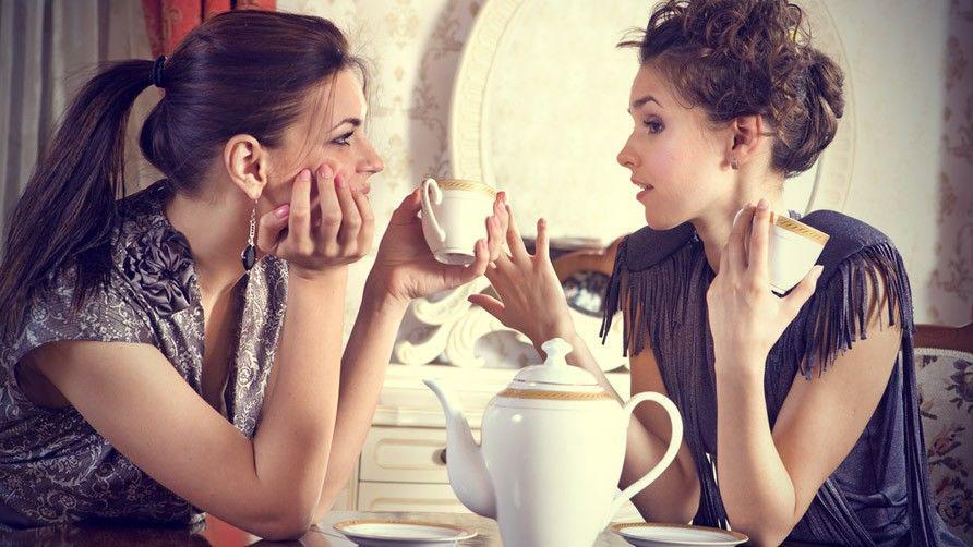 Dikenal Irit, 5 Zodiak Cewek Ini Paling Hobi Pinjam Barang Teman
