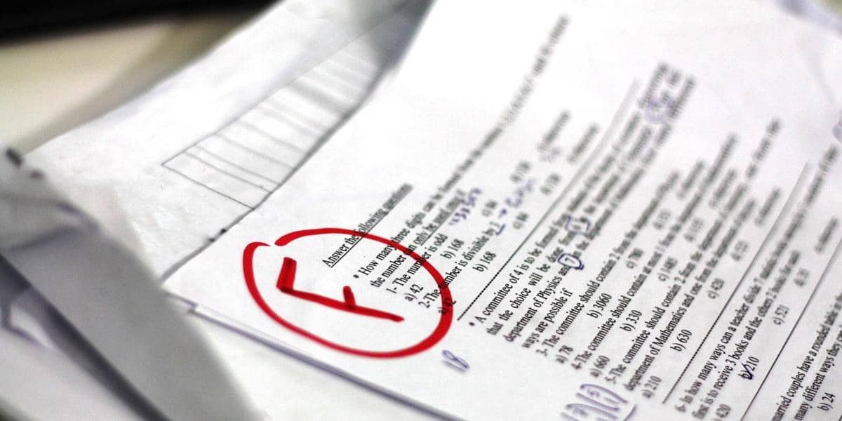 7 Faktor Ini Lho yang Jadi Alasan Gak Lulus Mata Kuliah