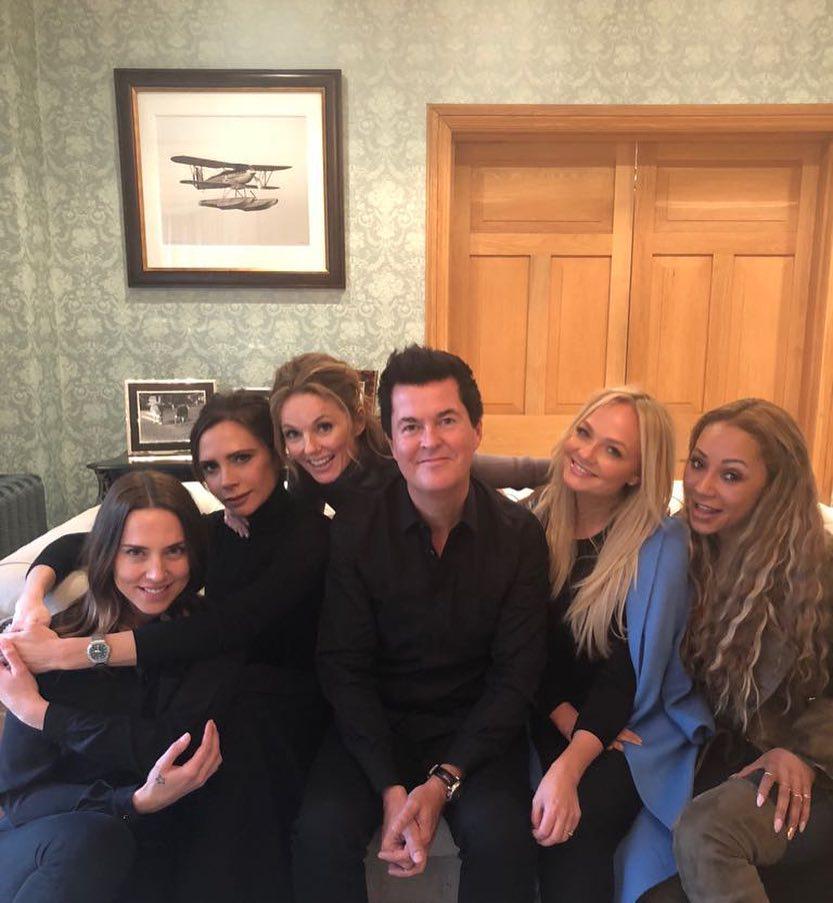 Manajer Spice Girls Simon Fuller Mencari Bakat Muda Indonesia