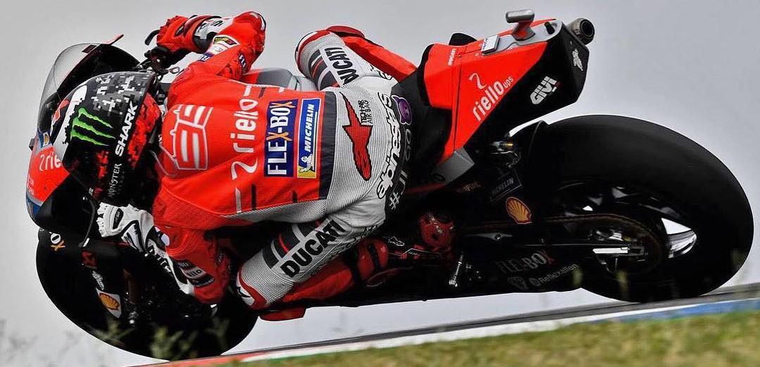Rossi Dukung Jorge Lorenzo Bangkit di Jerez