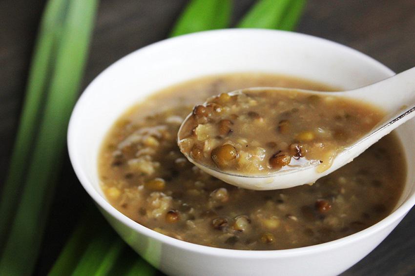 Manis dan Legit, Ini Resep Mudah Bikin Bubur Kacang Hijau di Rumah!