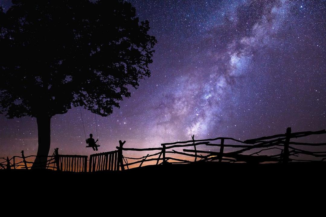[PUISI] Bincang Bintang Tentang Langit Yang Teraniaya