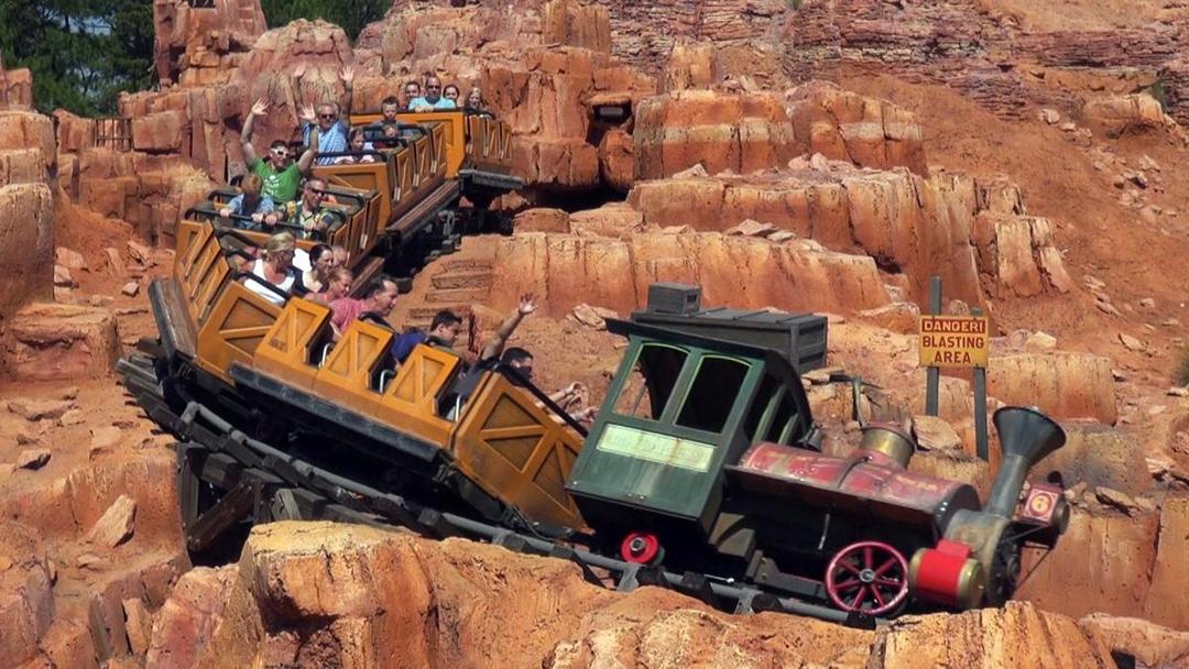 7 Kejadian Malfungsi Roller Coaster yang Mengerikan, Bikin Trauma