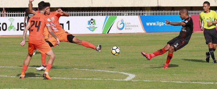 Meski Menang 2-0, Pelatih Persipura Anggap Borneo FC Mainkan 10 Bek