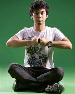 instagram.com/raditya_dika