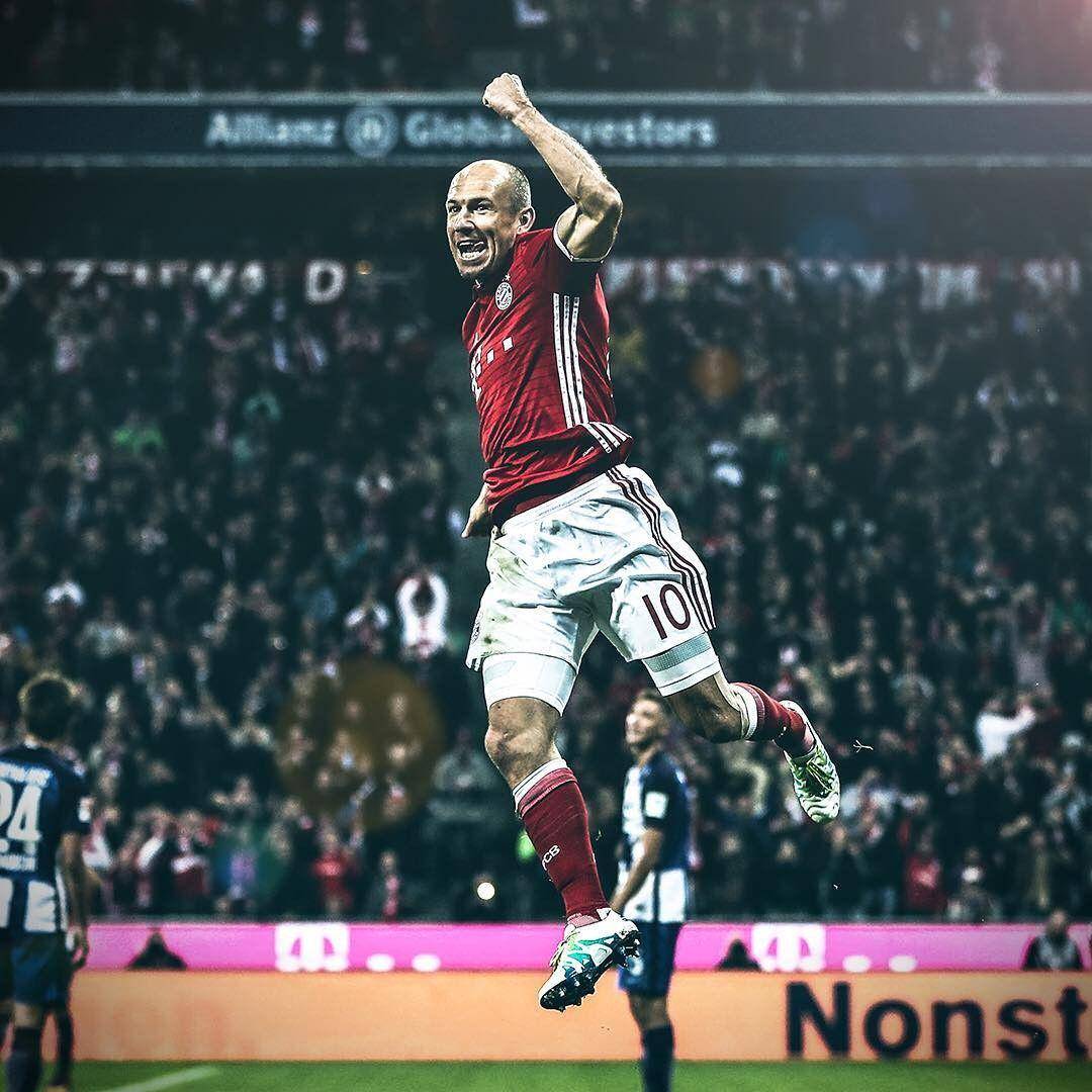 instagram.com/Arjenrobben