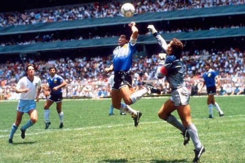 twitter/@OldFootball11