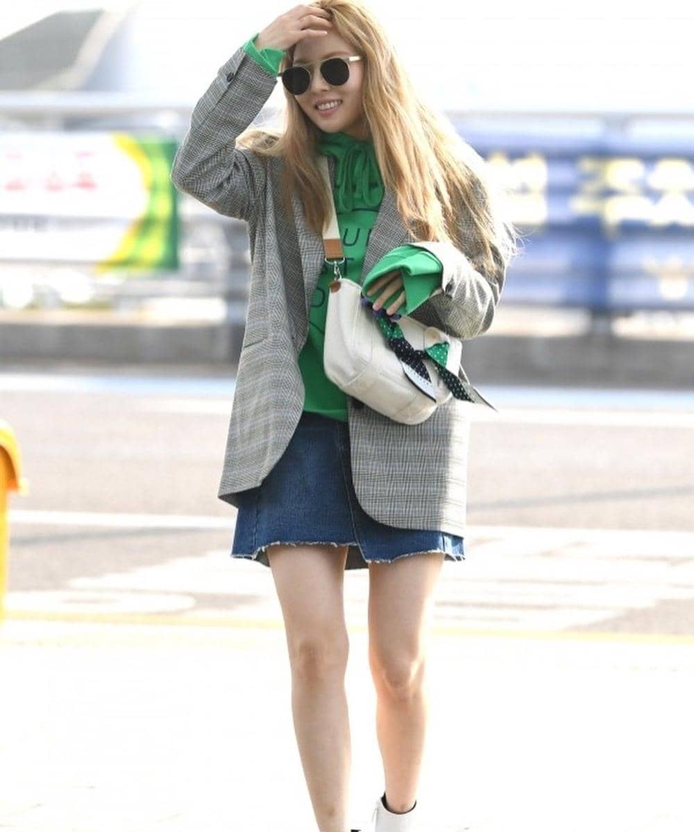 Instagram.com/@hyunah_aa